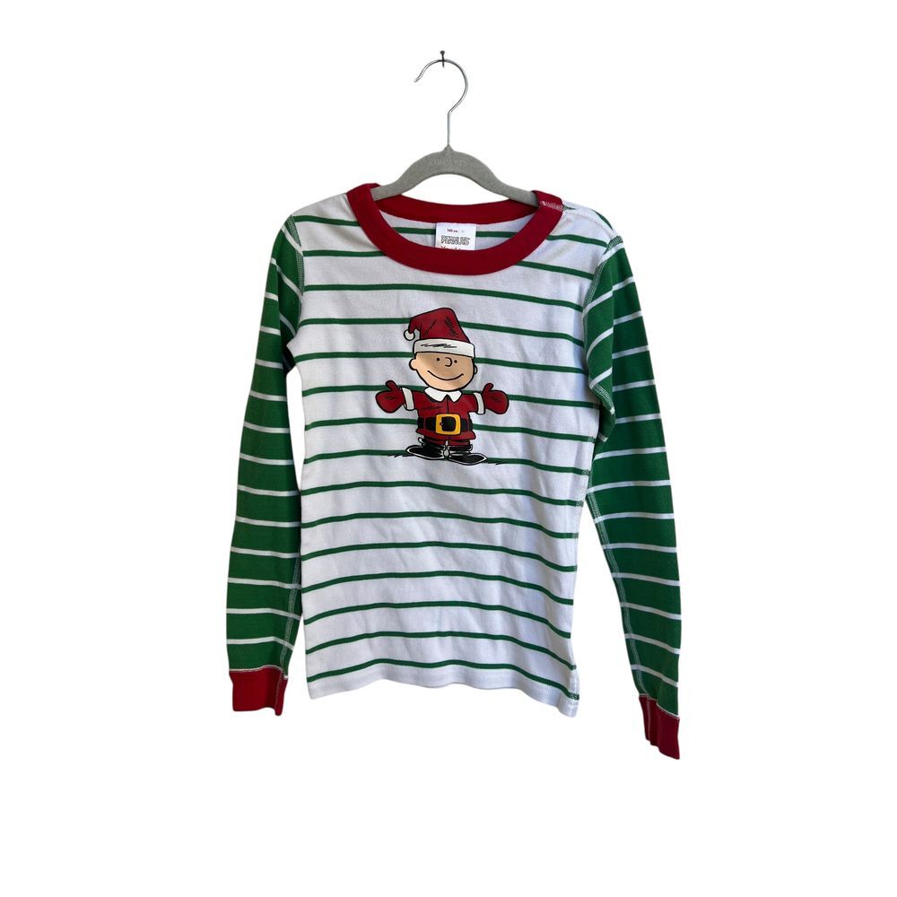 Hanna Andersson Peanuts‎ themed holiday pajama top in size 10/140CM